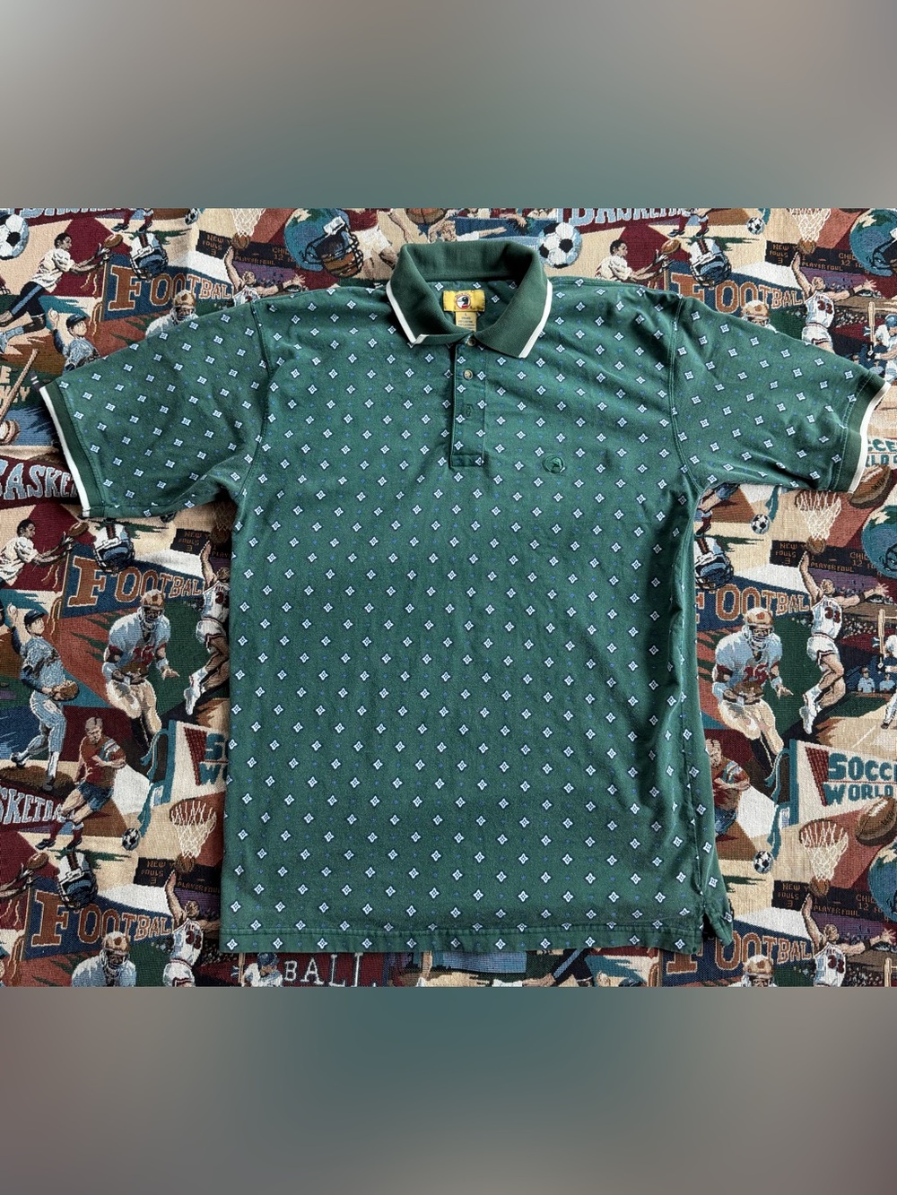 Vintage 90s Men’s Duck Head Green Star Patterned Polo Shirt